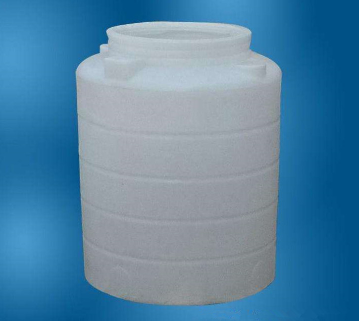 廚房水管破裂傳出刺鼻性氣味，原以為是鄰居家甲醛超標(biāo)，沒想到是“絕命毒師”